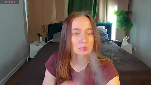 Kiki angel  online show from 04/28/26, 09:14