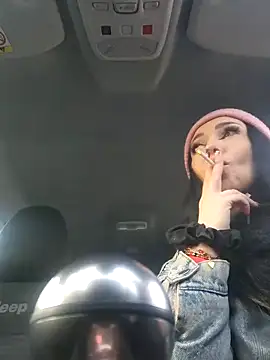 Snapshot of GoddessGeo chatting on 02/12/25, 02:54 GoddessGeo online show from 02/12/25, 02:54