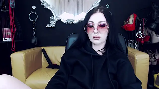 Snapshot of GoddessGeo chatting on 03/08/25, 04:50 GoddessGeo online show from 03/08/25, 04:50