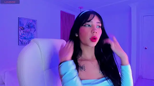 Snapshot of Blue_skyx chatting on 02/08/26, 12:41 Blue skyx online show from 02/08/26, 12:41