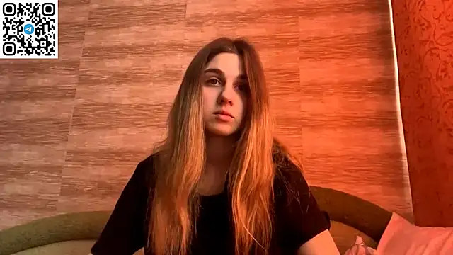 Snapshot of LovelySilk_63 chatting on 02/21/26, 10:16 LovelySilk 63 online show from 02/21/26, 10:16