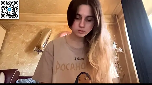 LovelySilk 63 online show from 04/05/26, 08:11