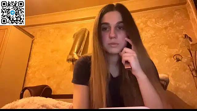 LovelySilk 63 online show from 04/18/26, 07:58