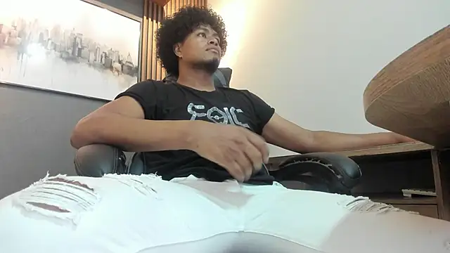 Kai Moreno online show from 02/14/26, 07:32