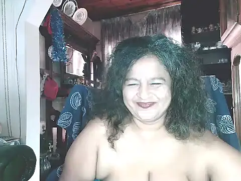 Snapshot of cosmicstar chatting on 03/09/26, 01:15 cosmicstar online show from 03/09/26, 01:15