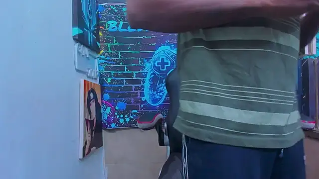 Jeanpieroo26 online show from 02/16/26, 07:32