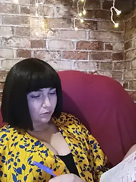 Snapshot of itismyhobby chatting on 12/06/24, 09:13 itismyhobby online show from 12/06/24, 09:13