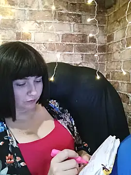 Snapshot of itismyhobby chatting on 12/23/24, 07:41 itismyhobby online show from 12/23/24, 07:41