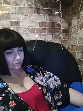 Snapshot of itismyhobby chatting on 12/23/24, 10:44 itismyhobby online show from 12/23/24, 10:44