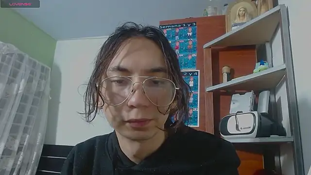 najimi uwu  online show from 02/11/26, 03:39