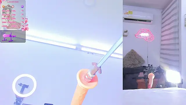 lana  kane   online show from 04/10/26, 09:03