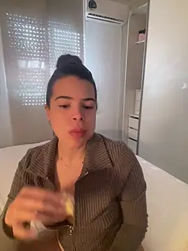 Snapshot of Brigitte01 chatting on 03/19/26, 08:40 Brigitte01 online show from 03/19/26, 08:40