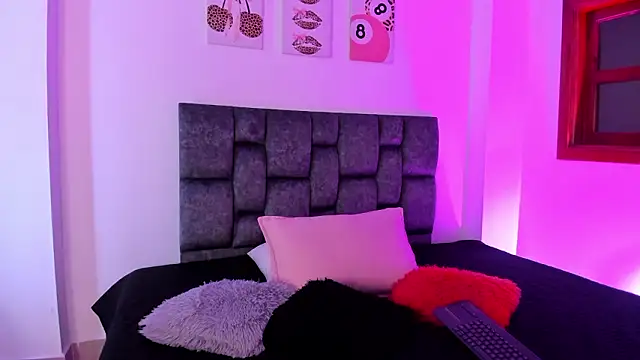 Madison Rosee online show from 03/21/26, 06:22