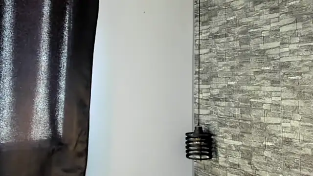 ASHLEY COLLINS1 online show from 04/18/26, 01:48