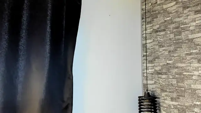 ASHLEY COLLINS1 online show from 05/15/26, 11:39