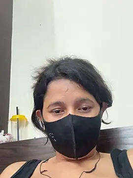 raavigirl online show from 03/15/26, 08:26