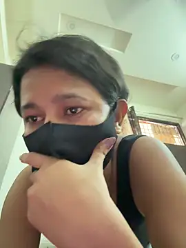 raavigirl online show from 03/16/26, 06:39