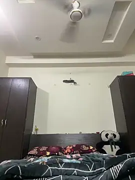 raavigirl online show from 03/16/26, 06:45