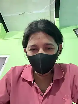 raavigirl online show from 04/06/26, 04:52