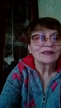 SophieBurns online show from 03/28/26, 01:33