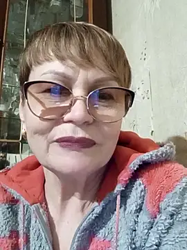 SophieBurns online show from 03/30/26, 04:30