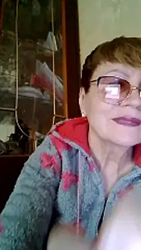 SophieBurns online show from 04/07/26, 01:11