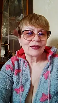 Snapshot of SophieBurns chatting on 05/03/26, 08:20 SophieBurns online show from 05/03/26, 08:20