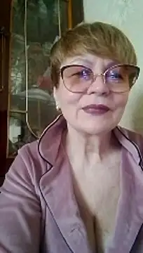 Snapshot of SophieBurns chatting on 05/09/26, 10:31 SophieBurns online show from 05/09/26, 10:31