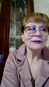 Snapshot of SophieBurns chatting on 05/10/26, 11:59 SophieBurns online show from 05/10/26, 11:59