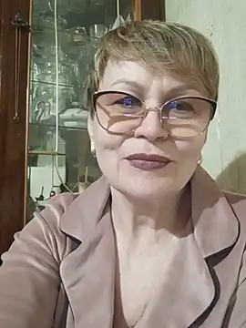 Snapshot of SophieBurns chatting on 06/03/26, 03:28 SophieBurns online show from 06/03/26, 03:28