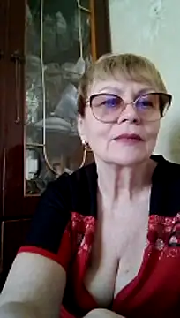 Snapshot of SophieBurns chatting on 06/15/26, 09:22 SophieBurns online show from 06/15/26, 09:22