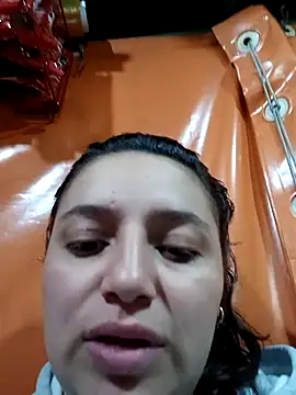 Snapshot of MajoArias chatting on 02/15/26, 05:15 MajoArias online show from 02/15/26, 05:15