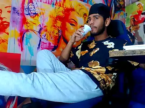 warmNoah online show from 03/17/26, 07:06