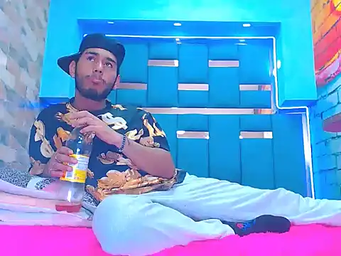 warmNoah online show from 03/18/26, 08:45