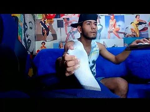 warmNoah online show from 04/04/26, 06:49