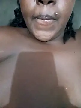 jhessycam5 online show from 04/15/26, 12:12