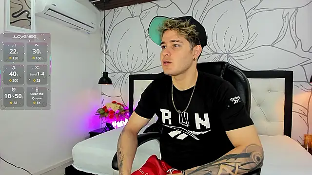 rayan linxx online show from 03/28/26, 08:19