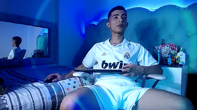 Apolo Richards online show from 03/17/26, 07:39