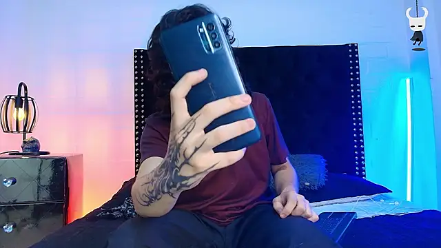 Axell Kussh online show from 02/16/26, 12:12