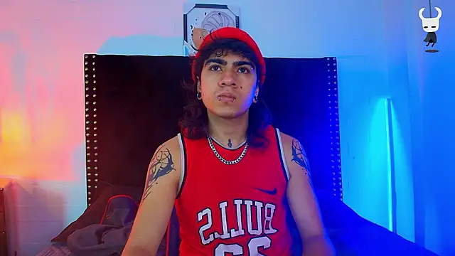 Axell Kussh online show from 02/23/26, 12:02