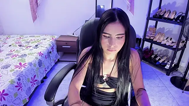 Canddy Doll  online show from 02/17/26, 08:26