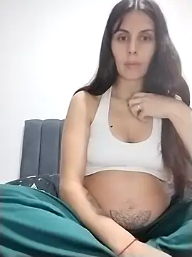 MAGNETICGIRLL91 online show from 04/08/26, 01:11