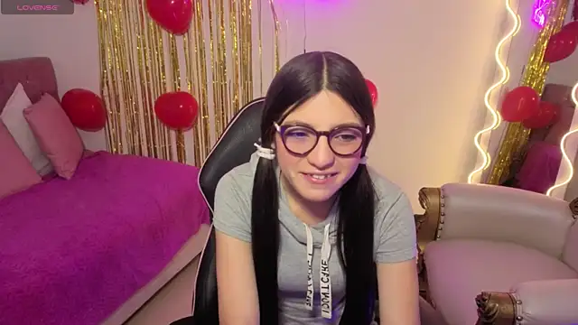 MAHYRA TAY online show from 02/19/26, 07:10