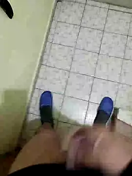 Snapshot of ivanverga14cm chatting on 02/24/26, 06:11 ivanverga14cm online show from 02/24/26, 06:11