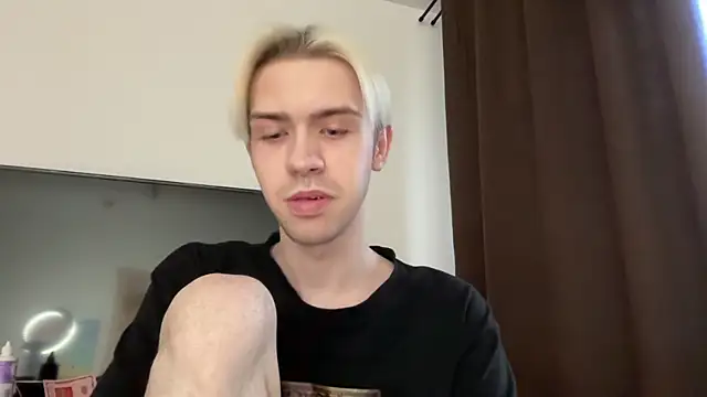 Snapshot of skibatryanka chatting on 07/03/26, 06:58 skibatryanka online show from 07/03/26, 06:58