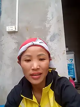 Snapshot of nhynhy11 chatting on 03/03/26, 12:39 nhynhy11 online show from 03/03/26, 12:39