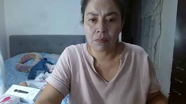 Karo sexy online show from 04/12/26, 03:33