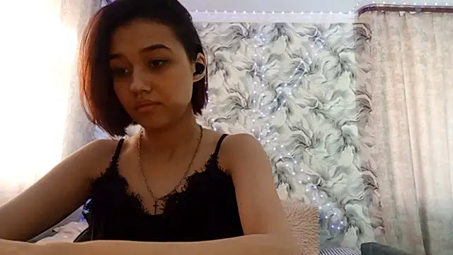 AnnettaBelsito online show from 04/01/26, 01:41