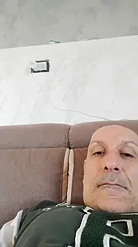 Snapshot of Hardlongbig chatting on 02/10/26, 09:24 Hardlongbig online show from 02/10/26, 09:24