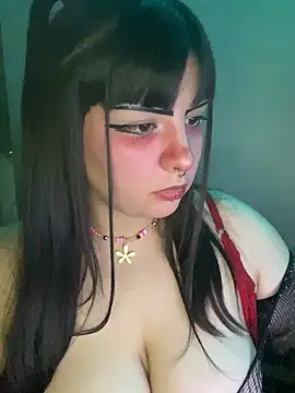 Snapshot of ugly_shinii99 chatting on 04/18/26, 10:30 ugly shinii99 online show from 04/18/26, 10:30